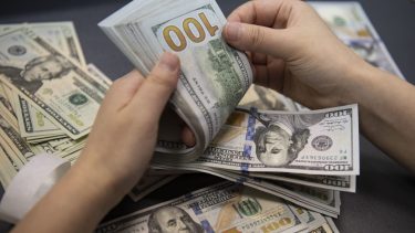 Dólar hoy. A cuánto cotizan el dólar blue, el dólar MEP y el dólar CCL este viernes 2 de agosto de 2024.