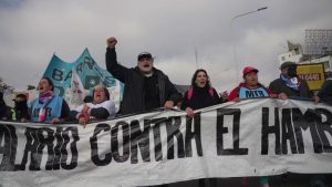 La dura respuesta de las organizaciones sociales al Gobierno de Milei, tras los allanamientos: «Vamos a dar la vida»
