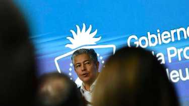 El gobernador Rolando Figueroa presidió la presentación de la temporada de invierno en Neuquén (Cecilia Maletti)