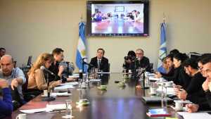 «Ficha limpia o sucia»: el debate que enfrenta los proyectos de Rolando Figueroa y el PRO en Neuquén