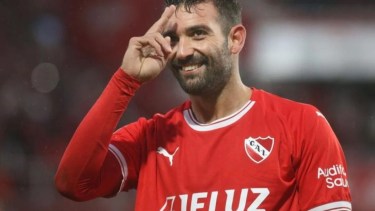 Cauteruccio le reclama una deuda millonaria al Rojo. Archivo