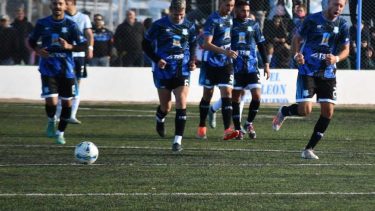 Deportivo Rincón confirmó la baja de cinco jugadores del Federal A. (Foto: Miguel Huentecol)