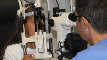 El Gobierno lanza programas de alfabetización y salud visual en escuelas rurales. Foto Archivo.
