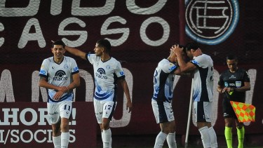 Independiente Rivadavia venció por 2-0 a Lanús. (Foto: AFA)