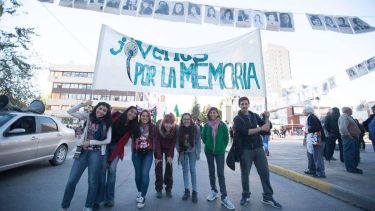 El 24 de marzo de 2018 fue la primera marcha en la que Jóvenes por la Memoria participó como organización. Foto: gentileza. 
