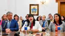 Imagen de El gobierno de Figueroa desembolsará 60.000 millones para 45 obras en escuelas de Neuquén