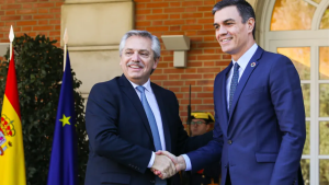 Alberto Fernández cruzó a Milei por el conflicto con España: «Necesita prontamente asistencia psicológica»