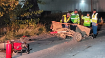 Imagen de El sobreviviente del choque entre una moto y un carro en Centenario se encuentra en estado crítico