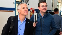 Imagen de El consultor de Alberto Weretilneck tildó de «bache» la gestión de  Arabela Carreras en Río Negro