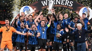 Con Juan Musso, Atalanta goleó a Bayer Leverkusen y se consagró campeón de la Europa League