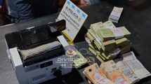 Imagen de Secuestran medio kilo de cocaína y una millonaria suma de dinero en El Chañar