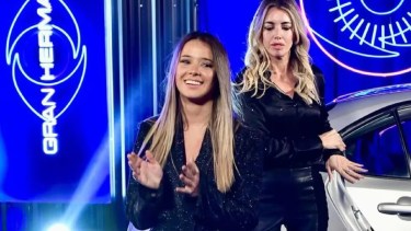La mamá de Zoe, Aixa, se despidió junto a su hija de Gran Hermano.-