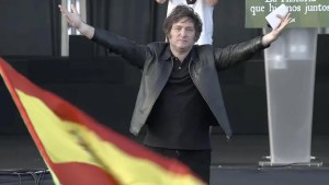 Milei volvería a España a recibir un premio pese a la tormenta diplomática con Pedro Sánchez