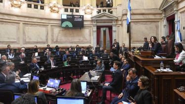 Dan marcha atras al aumento de salario para Senadores, que dejaría la dieta en 9 millones de pesos. 