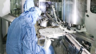 La vacuna ARVAC contra el coronavirus, desarrollada 100% en Argentina,  estará disponible en farmacias. Foto: Conicet