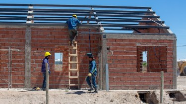 Las unidades que construía el IPPV tiene un costo de 65 millones de pesos, dijo su interventor. Foto Archivo.