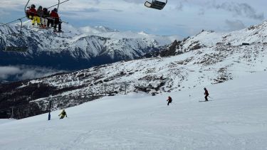 La turista japonesa está grave: ascendió a un sector cerrado del cerro Catedral en Bariloche