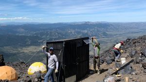 Destacan el sistema de efluentes cloacales en el volcán Lanín