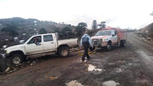 Video | Cayó varios metros de un barranco y lo rescataron los bomberos, en Moquehue