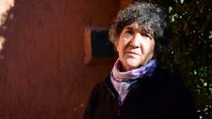 Ana Mercado y una vida dedicada a la psicología social en Neuquén: atravesar la crisis desde lo colectivo