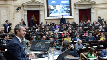A casi un año de gestión de Javier Milei, el tablero de la Cámara de Diputados luce reconfigurado. 