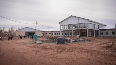 La escuela está situada a la salida oeste de Cutral Co (Foto: gentileza)