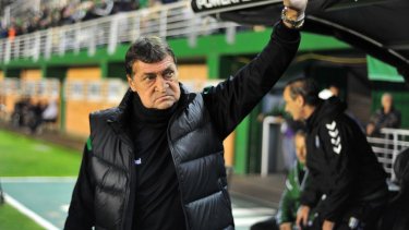 El Taladro confirmó el final del quinto ciclo del experimentado entrenador.  