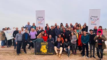La dirigencia rionegrina de La Libertad Avanza se reunió el fin de semana en Las Grutas. Hoy celebraron el dictamen del fiscal federal de Viedma.