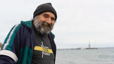 De España a Río Negro: conocé a &#8216;Marín&#8217;, el marinero que recorrió el mundo y eligió vivir cerca de Las Grutas