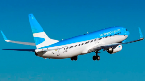 Avanza la liberación de los cielos: aprobaron el reglamento para modificar el Código Aeronáutico