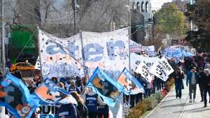 Marcha en Neuquén el lunes, en la vuelta a clases después de vacaciones de invierno