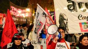 Video| Marcharon en Neuquén por la liberación de los detenidos en la protesta contra la Ley Bases