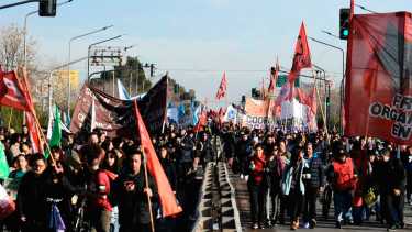 Marcharon hasta la Ruta 22. Foto: Matías Subat.