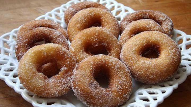 Cómo hacer rosquitas dulces para la merienda o el desayuno. 