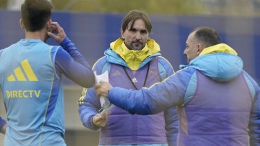 Diego Martínez busca reforzar el mediocampo en este mercado de pases.
