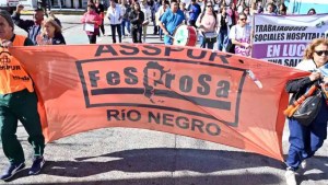 Asspur rechazó la oferta salarial de Río Negro y llega hoy a la Mesa de Salud con demandas