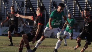 Cipolletti no pudo con Sansinena y empató sin goles en La Visera