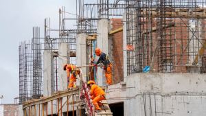 Por la recesión se perdieron 120 mil puestos de trabajo durante el primer trimestre del año