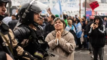 Liberaron a 17 imputados por los incidentes durante el tratamiento de la Ley Bases