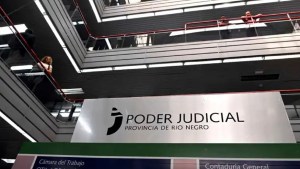 Se atrasó con la tarjeta de crédito y el banco de Viedma pretendía refinanciar un préstamo que estaba al día