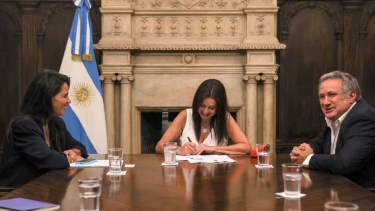 La ministra de Capital Humano Sandra Pettovello junto a su exfuncionario Pablo De la Torre. Foto gentileza.  