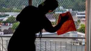 Aumento para empleadas domésticas: cuál es la categoría que cobra mejor en junio 2024