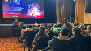 Ya comenzó el 1° Festival de los libros y las artes en Neuquén: ventas de libros, shows musicales y exposiciones
