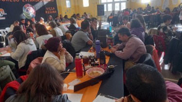 La Unter reúne a su Congreso Extraordinario en la Escuela 370 de Villa Regina. Foto: Gentileza
