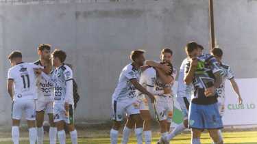 Sol de Mayo perdió ante Villa Mitre y desaprovechó la chance de meterse en la clasificación