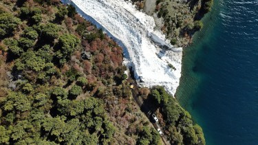 La avalancha ocurrió el viernes y así quedó el camino. Foto: PNL.