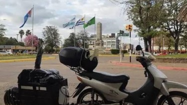 Es su "compañera de rutas". Foto: Facebook. 