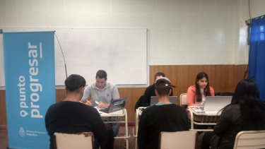 El impacto que tiene el nuevo Salario Mínimo, Vital y Móvil en las Becas Progresar. 
