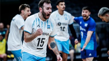 El capitán del seleccionado de vóley habló del duro momento que atraviesan los deportistas argentinos.