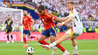 España venció al anfitrión de la Euro Alemania, en el final del alargue. 
